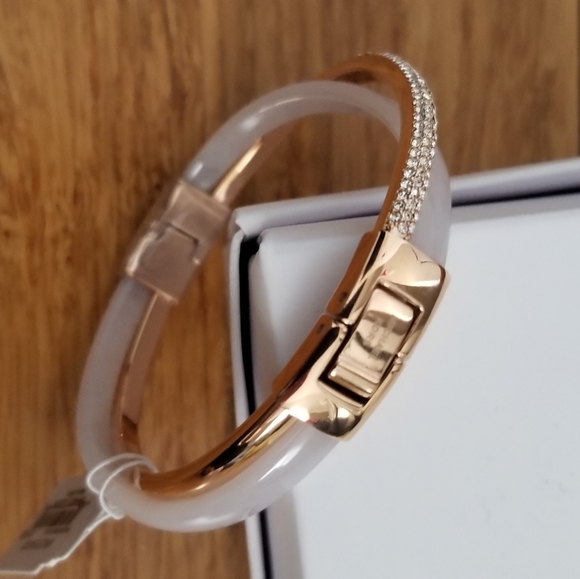 Michael Kors - Pavé rose gold tone wisteria bangle - Picture 7 of 11